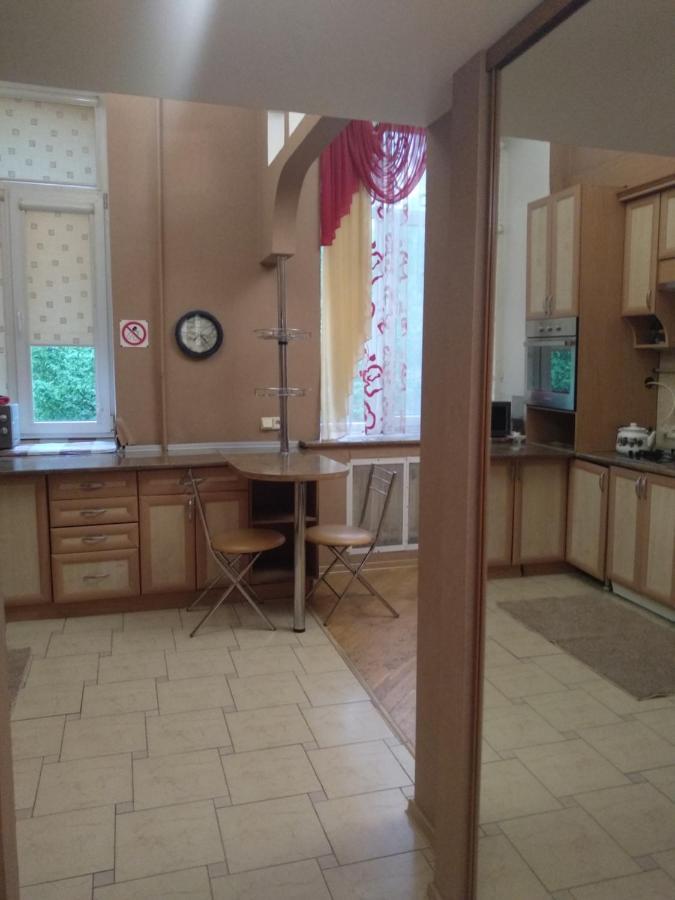 Центр, Євгена Коновальця, 3 Leilighet Lutsk Eksteriør bilde