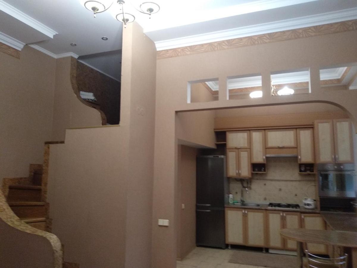Центр, Євгена Коновальця, 3 Leilighet Lutsk Eksteriør bilde