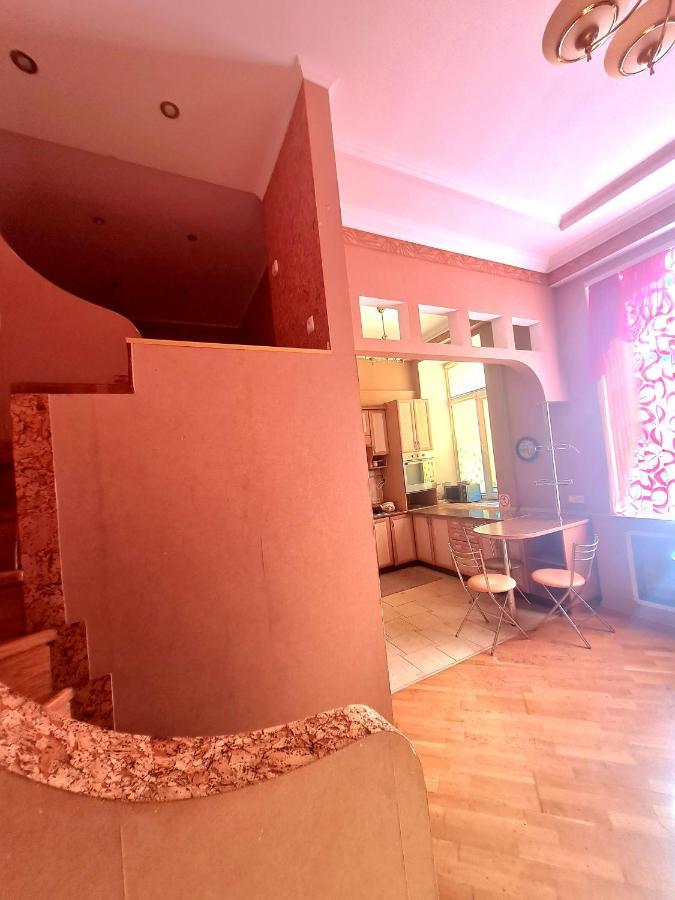 Центр, Євгена Коновальця, 3 Leilighet Lutsk Eksteriør bilde